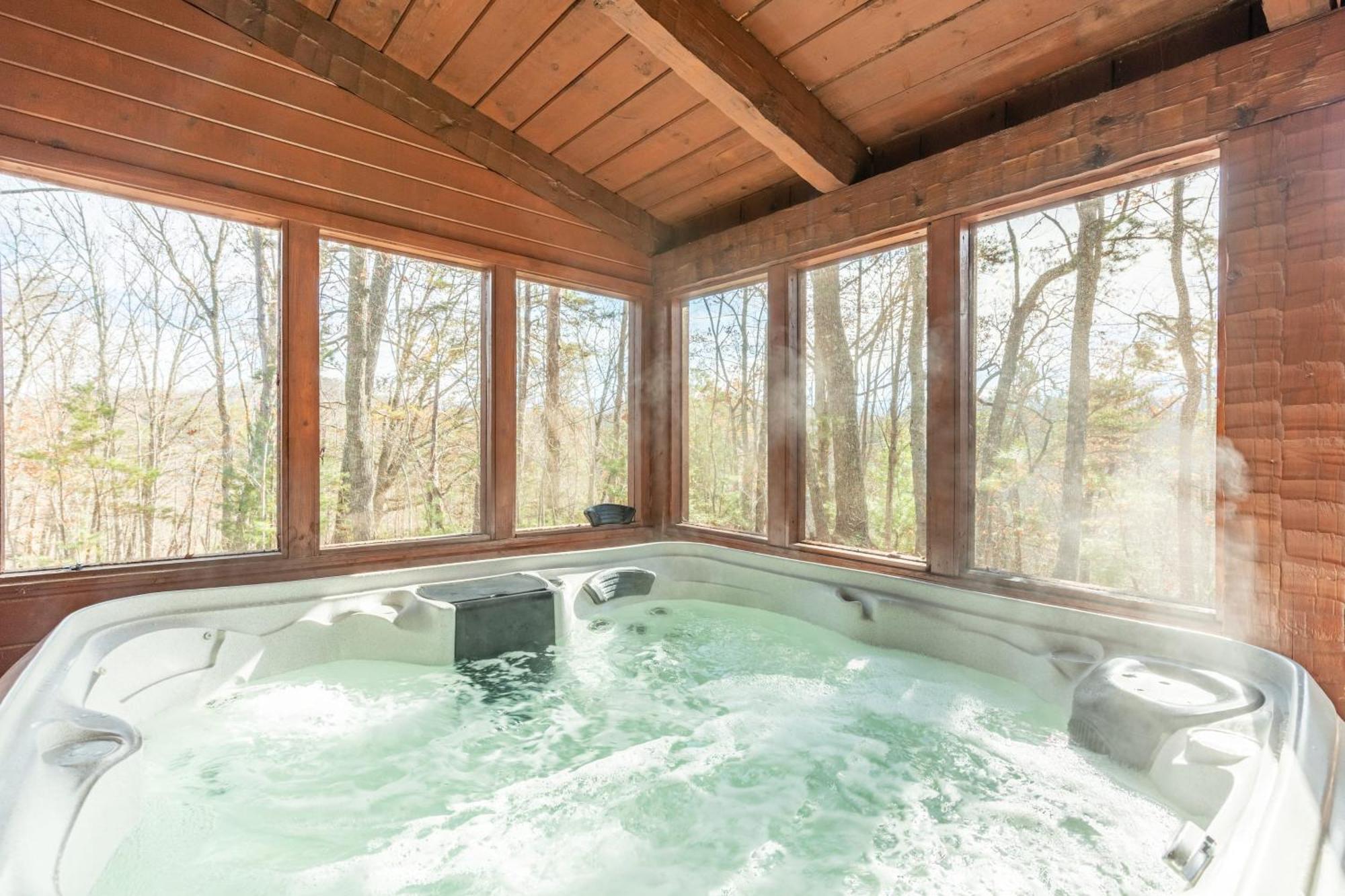 Dudley II By Avantstay Comfortable Cabin W Hot Tub Views Pigeon Forge Exteriér fotografie